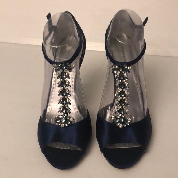 Adrienne Vittadini Navy Satin and Rhinestone High Heel Shoes Size 9.5 - Picture 1 of 10
